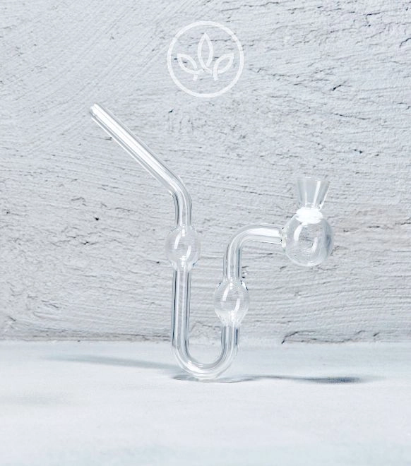 Glaspfeife mit Kühlkammern, Transparent